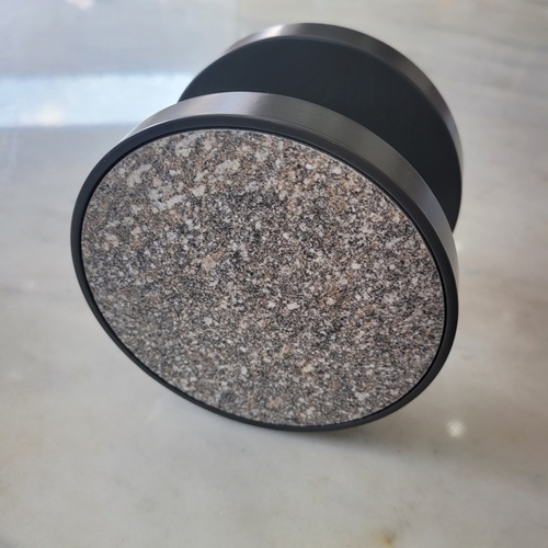 원형 타일 손잡이